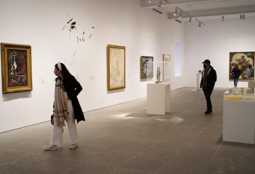 Una de las salas del Reina Sofía con la nueva reordenación de su colección