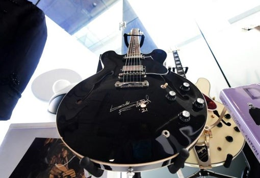 La guitarra firmada de Keith Richards