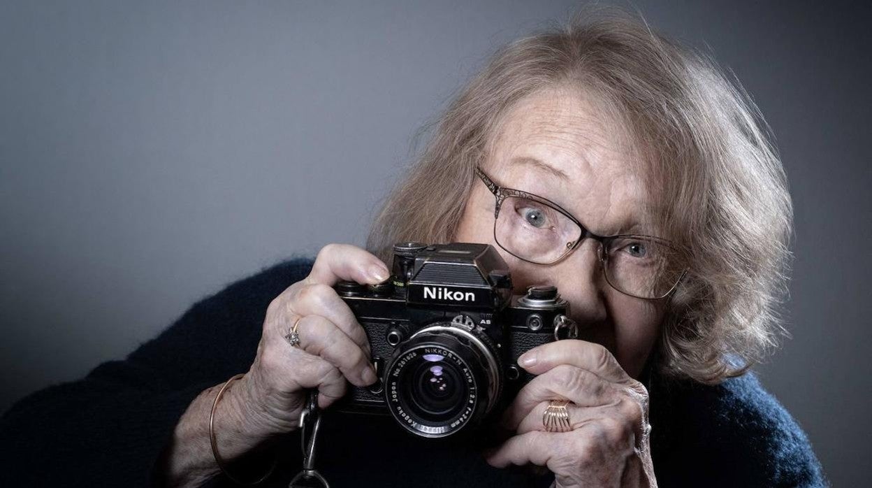 Muere Sabine Weiss, gran dama de la fotografía humanista