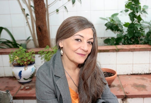 La escritora Olga Merino publica 'Cinco inviernos' (Alfaguara)