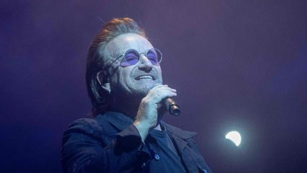 Bono confiesa: «No me gusta mi voz y me avergüenzo de la mayoría de las canciones de U2»