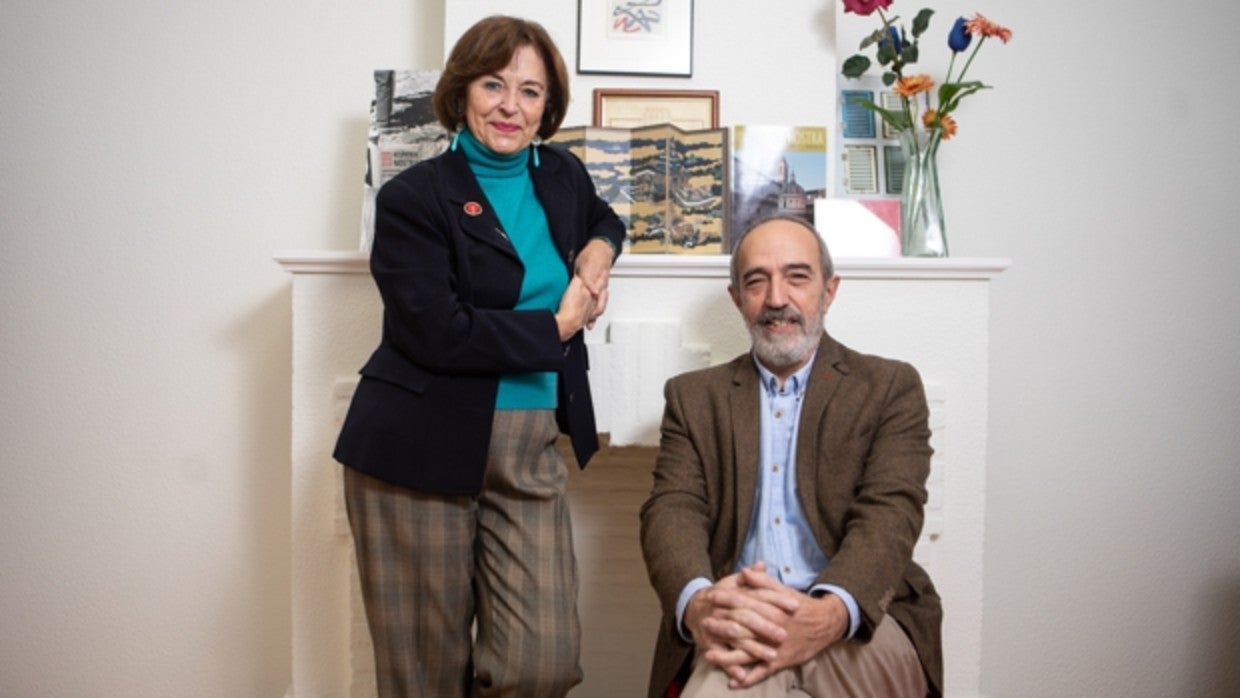 La presidenta de Hispania Nostra, Araceli Pereda, junto al portavoz del Comité Científico, Víctor Antona, en la sede de la asociación