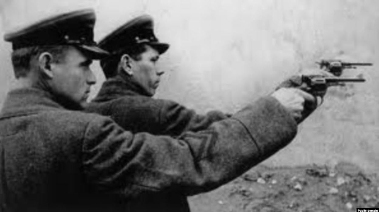 El germen del odio entre Rusia y Ucrania: la cruel represión de la policía secreta de Stalin