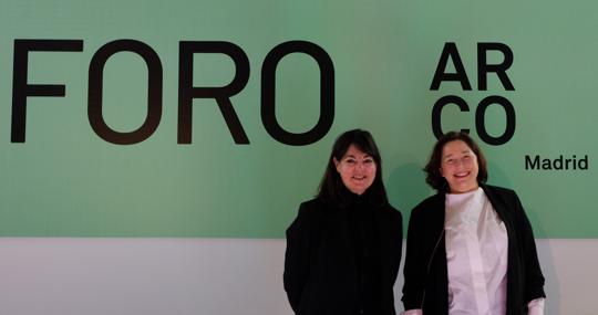 Marina Fokidis y Maribel López, durante la rueda de prensa de los contenidos de ARCO'23