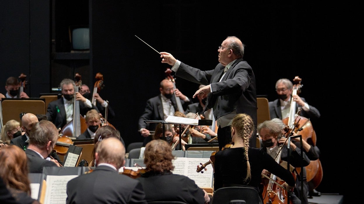 Prolongados aplausos para Brahms Soustrot