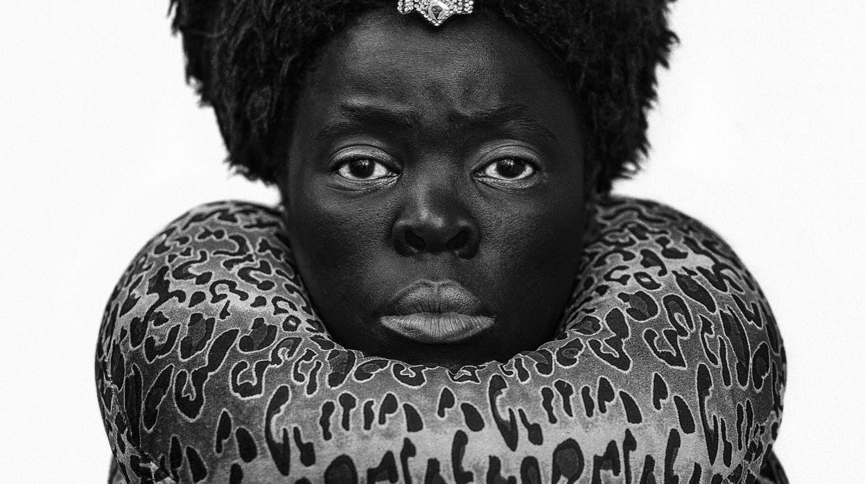 Detalle de una de las obras de la serie 'Faces and Phases'