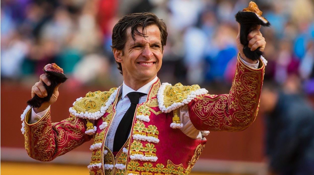 Julián López 'El Juli' desorejó al primer toro de la corrida