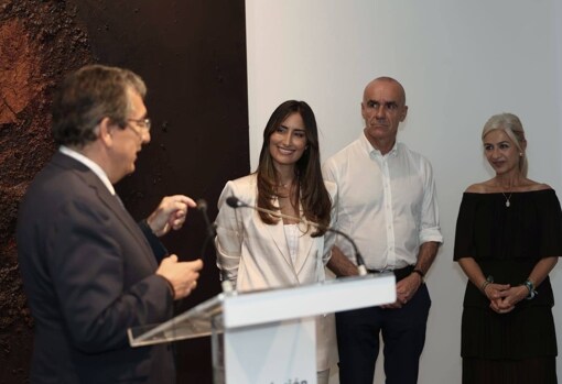 Antonio Pulido, Rachel Valdés, Antonio Muñoz y Patricia del Pozo durante la inauguración