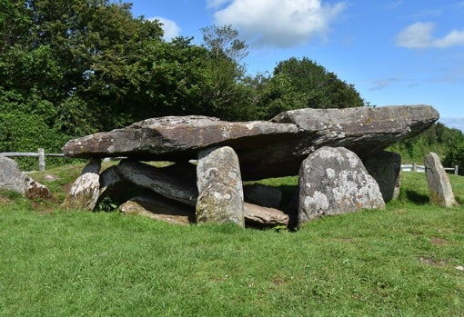 El momumento megalítico conocido como Piedra de Arturo