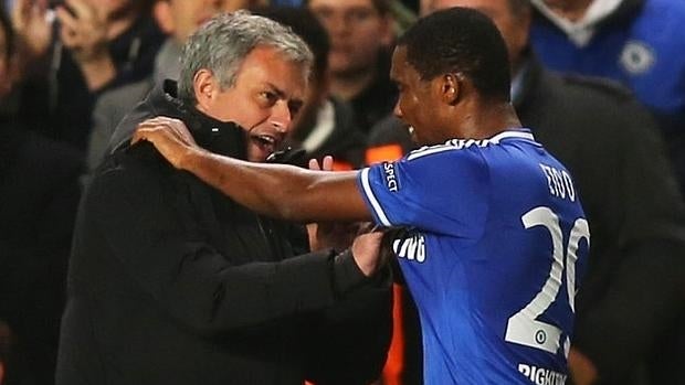 Eto&#039;o ajusta cuentas con Mourinho