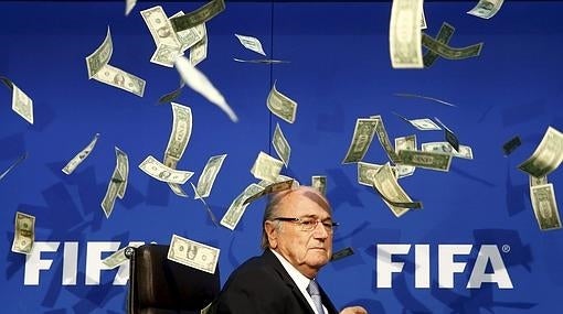 Joseph Blatter, a la hoguera