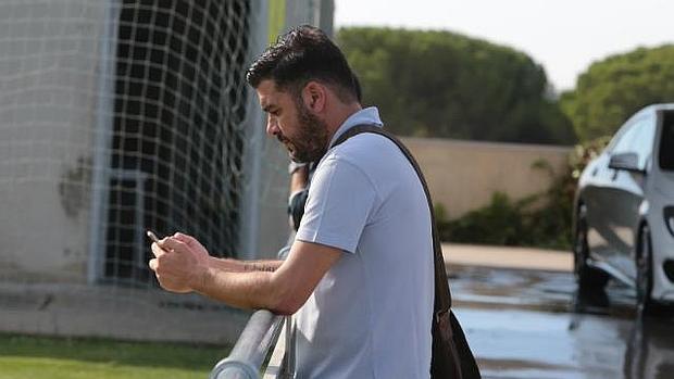 Enrique: «Vivir en ese vestuario sirve para adelantarme a lo que puede suceder»