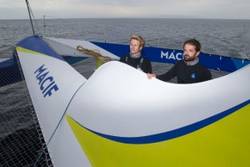 “Macif” gana la Transat Jacques Vabre