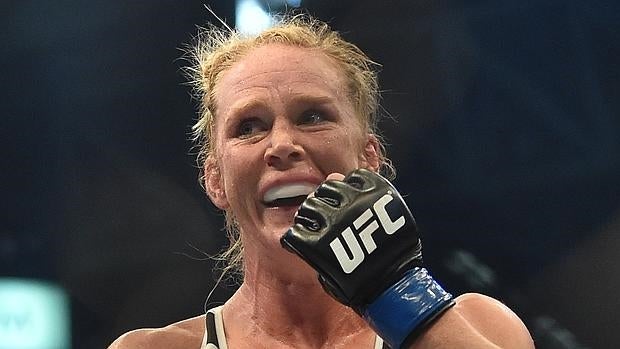 Holly Holm, después de noquear a Ronda Rousey