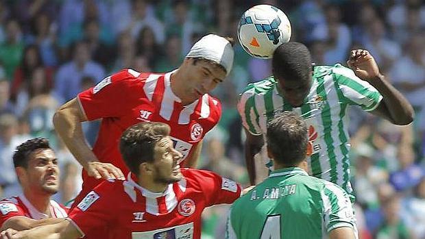 El derbi Betis-Sevilla, el sábado 19 de diciembre a las 20.30 horas