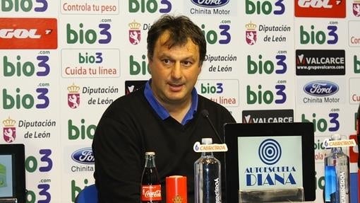 José Manuel Díaz, técnico de la Ponferradina