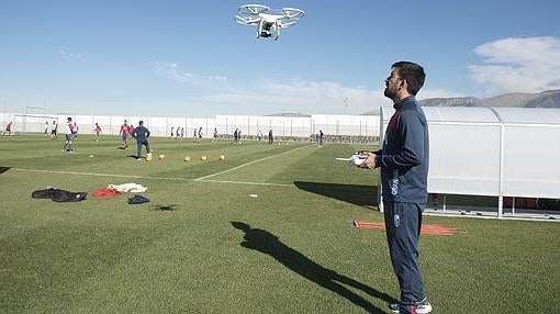 El dron del Granada, pionero en el fútbol español