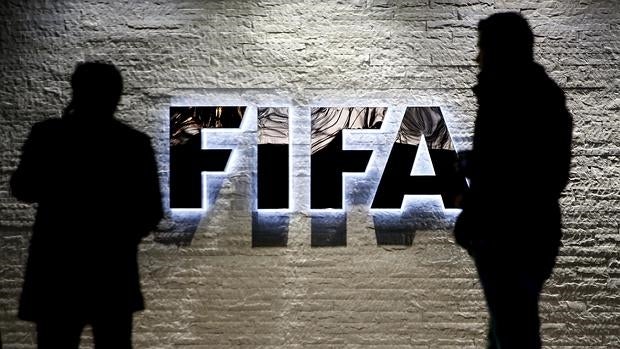 Suiza ejecuta nuevos arrestos relacionados con escándalos de corrupción en la FIFA