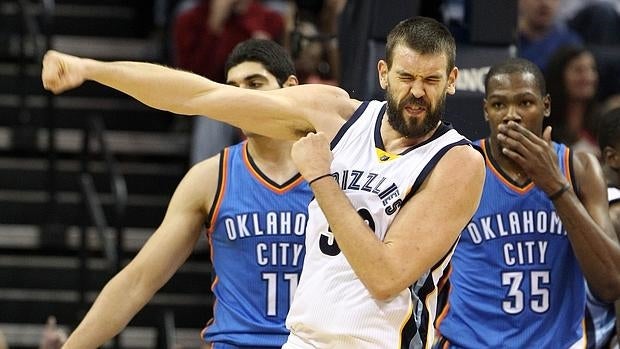 Paliza de los Thunder a Memphis