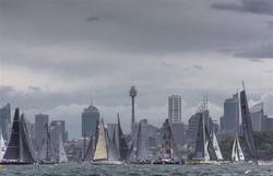 La Sidney-Hobart ya navega hacia Tasmania