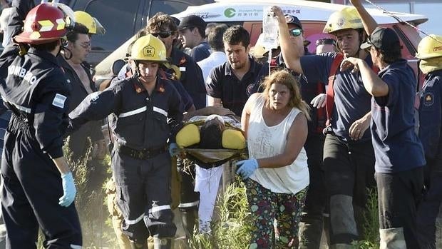 Diez espectadores heridos en un accidente en el prólogo del Dakar 2016
