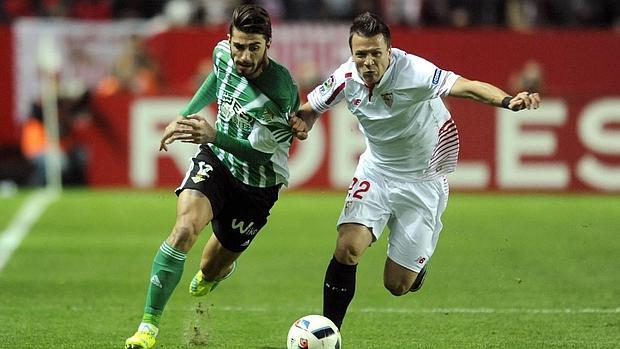 Las mejores imágenes del derbi de vuelta en el Sánchez Pizjuán