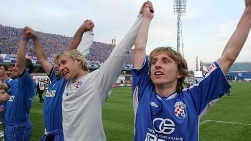 Modric celebrando un triunfo con el Dinamo de Zagreb