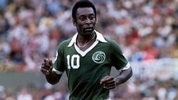 Pelé subasta su legado y sus recuerdos