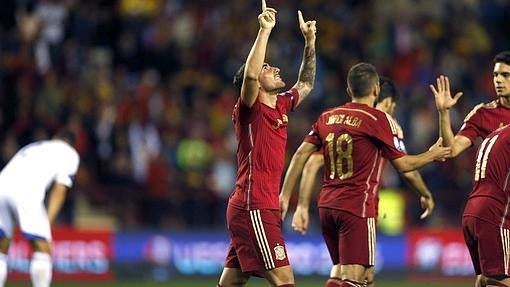 Alcácer dedica un gol