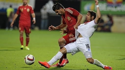 Nolito rompe defensas desde la banda izquierda