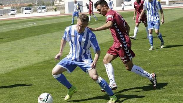 El Jumilla saca los colores al Cádiz CF