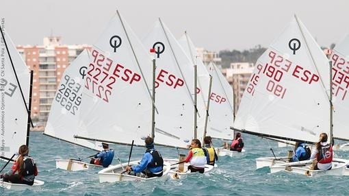 Guillermo Lòpez manda en Santa Pola