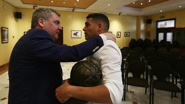 El sentido discurso de Bezares que emociona al cadismo