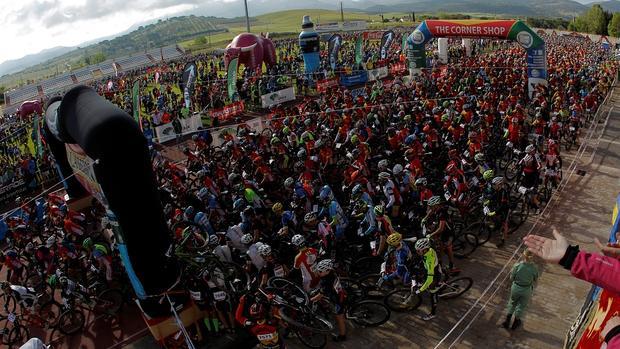 Un vídeo muestra la espectacular salida de los 101 kilómetros de Ronda