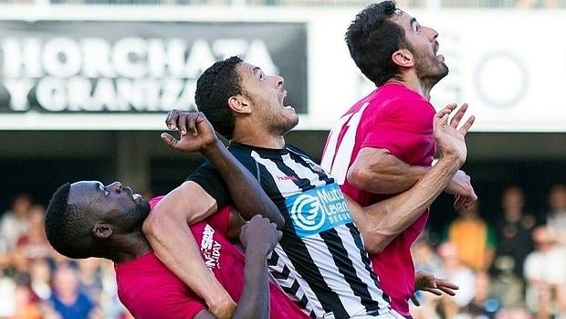 El partido de ida se juega este domingo en el estadio de Castalia