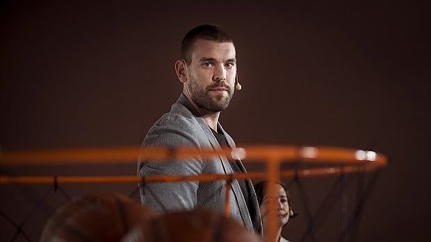 Marc Gasol, en la sede de Caser