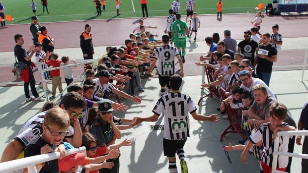 Duelo en El Mazo entre el Haro Deportivo y el Caudal de Mieres