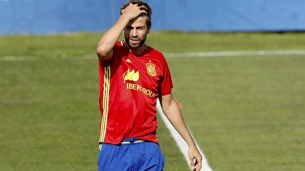 Piqué, en un entrenamiento con la selección durante la Eurocopa