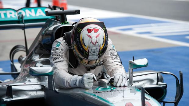 El piloto británico de Mercedes, Lewis Hamilton