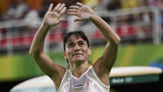 Oksana Chusovitina, de 41 años, en estos Juegos de Río 2016