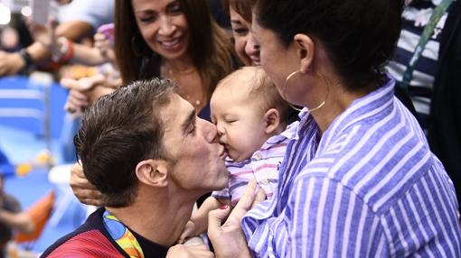 Phelps, con su hijo Boomer