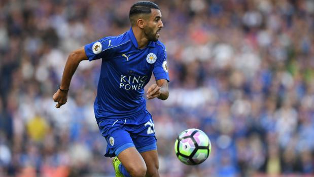 Slimani lanza al Leicester