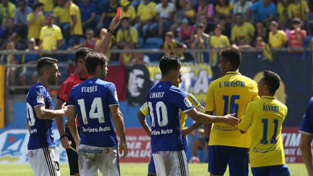 Competición retira la roja a Eddy Silvestre, disponible para Vallecas