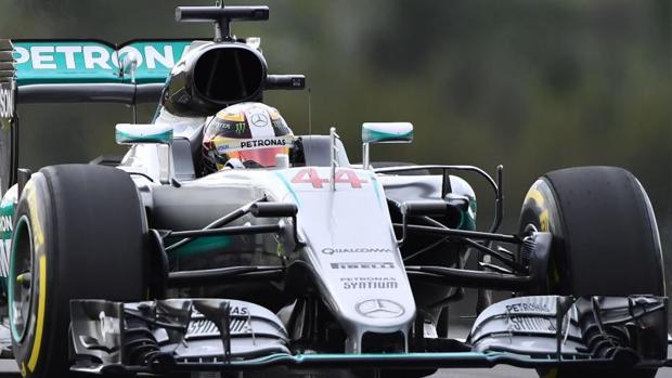 Lewis Hamilton buscará recortar puntos en Malasia