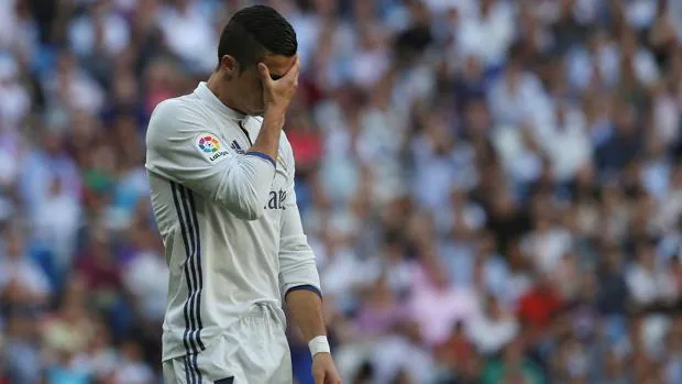 Cristiano, lamentándose de una ocasión marrada en el Real Madrid-Éibar