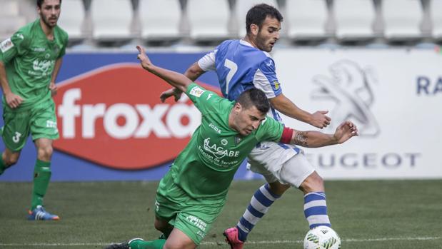 Encuentro de Tercera división entre la Gimnástica de Torrelavega y el Albericia