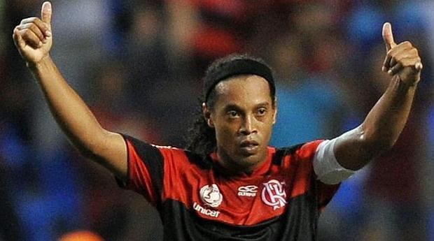 Ronaldinho, en una imagen de archivo con el Flamengo