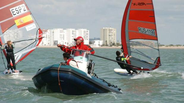 &quot;La vela sevillana va a seguir dando que hablar&quot;