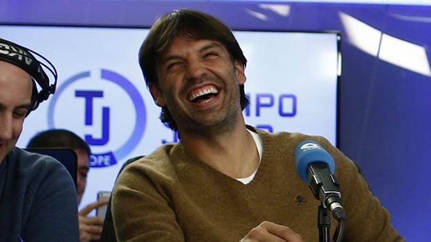 Morientes al Sabadell, el Atlético al Bernabéu... las mejores inocentadas deportivas