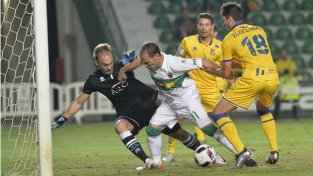 Toril convoca a sus 18 jugadores disponibles